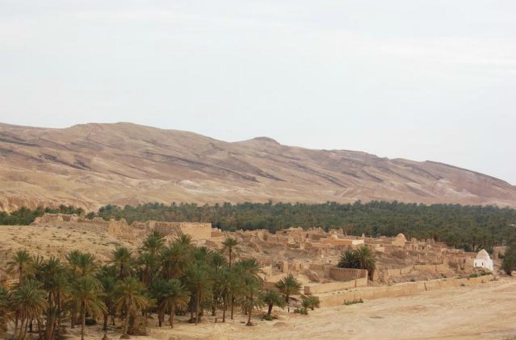 Ksar Rouge Hotel Tozeur Exterior photo