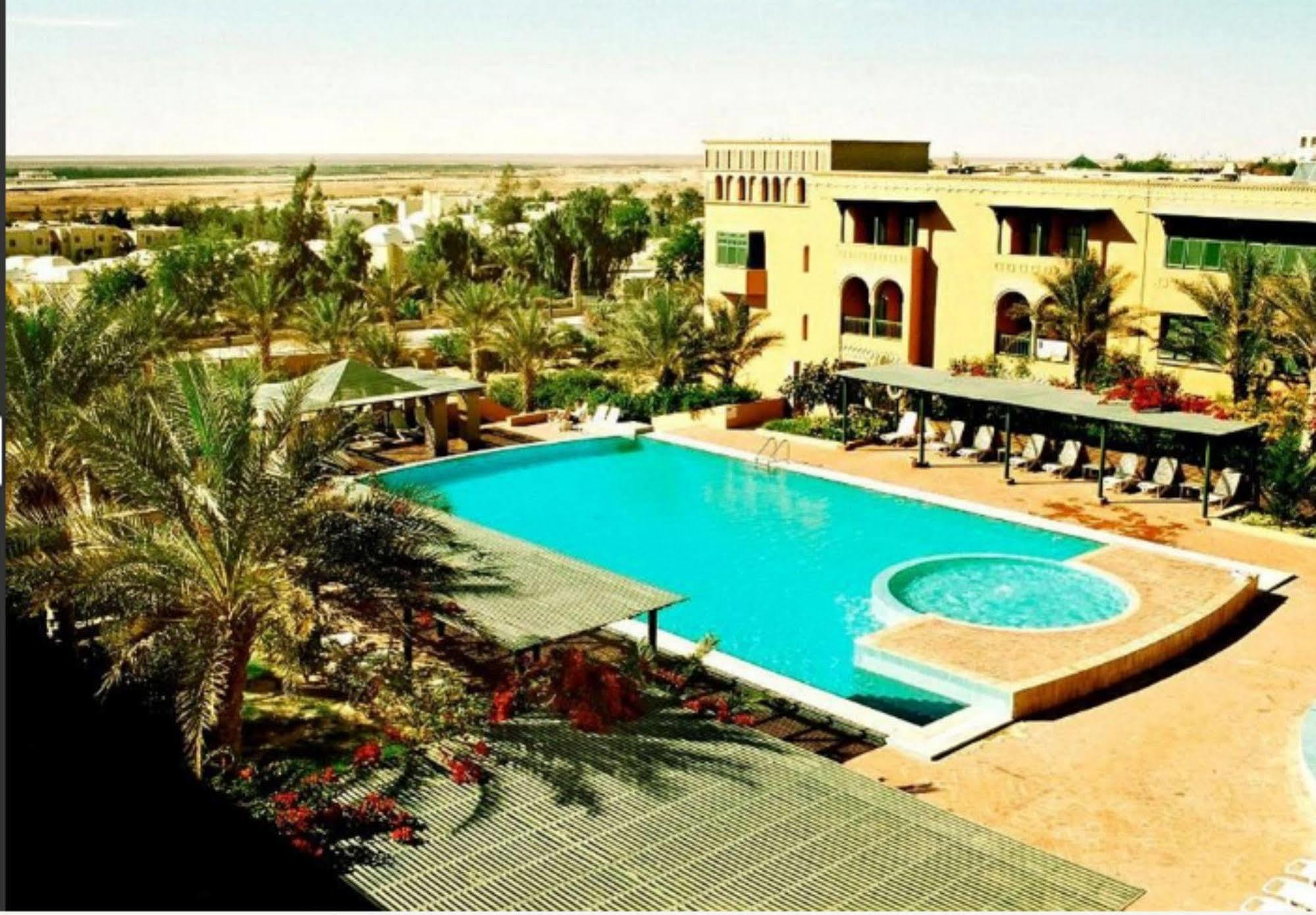 Ksar Rouge Hotel Tozeur Exterior photo