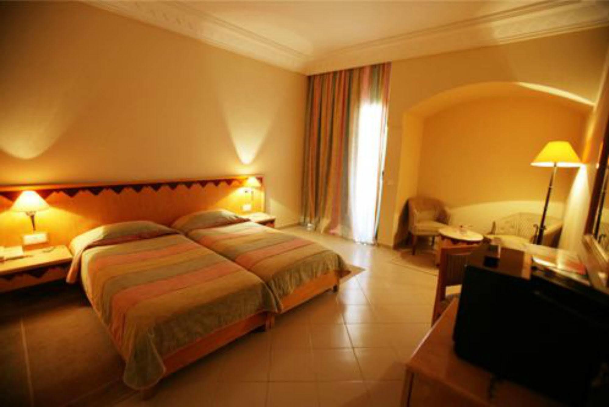 Ksar Rouge Hotel Tozeur Room photo